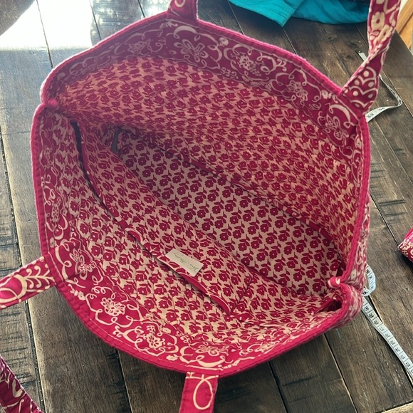 Vera Bradley Twirly Birds Pink Large Toggle Tote and Wallet - Picture 6 of 11